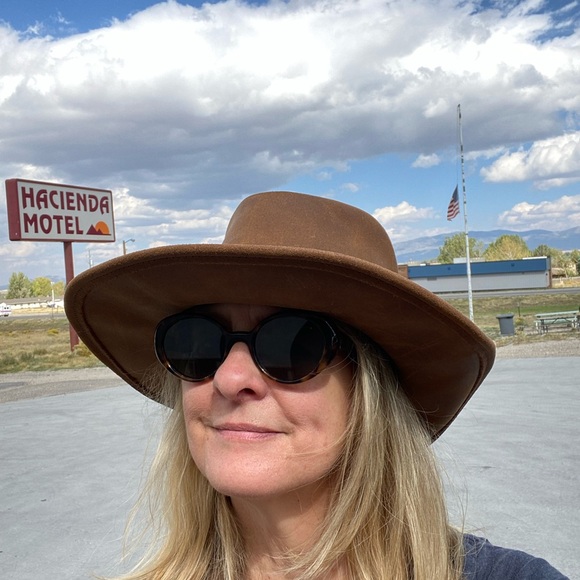 Minnetonka leather hat - Picture 6 of 6